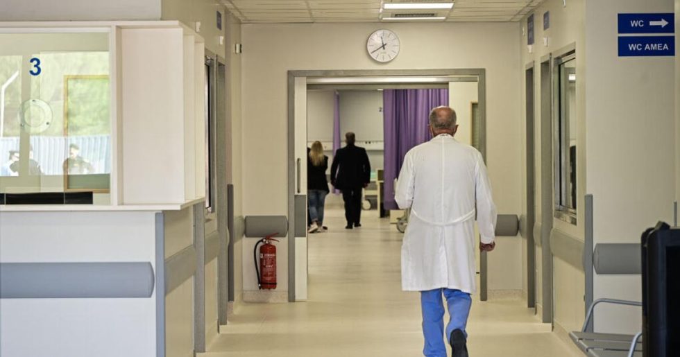 Ξέπλυμα... κοινωνικής ευθύνης για τα κοράκια των πλειστηριασμών